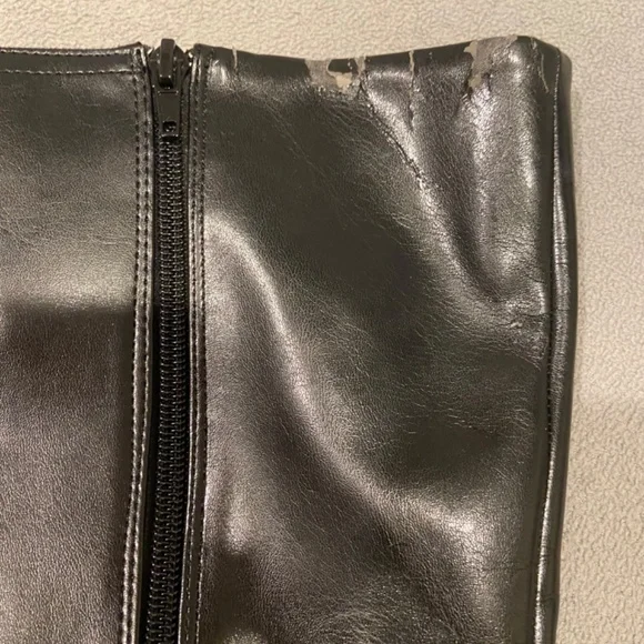 Liz Claiborne Black Knee-High Boots, Size 9, 3” Heel - Picture 4 of 10